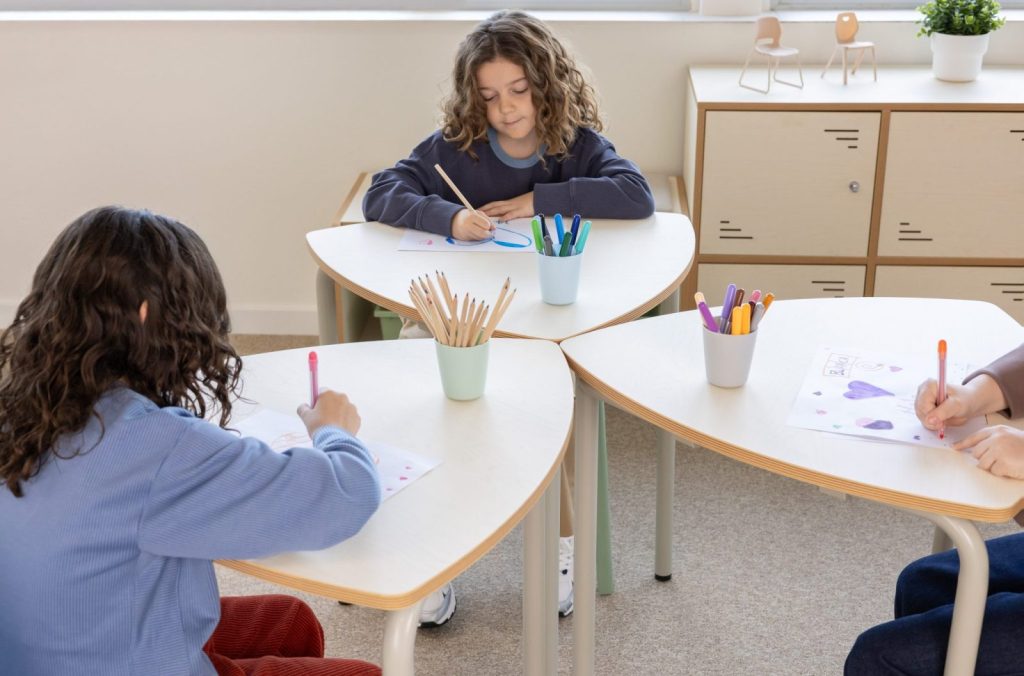 Mirplay School New School Furniture 2026